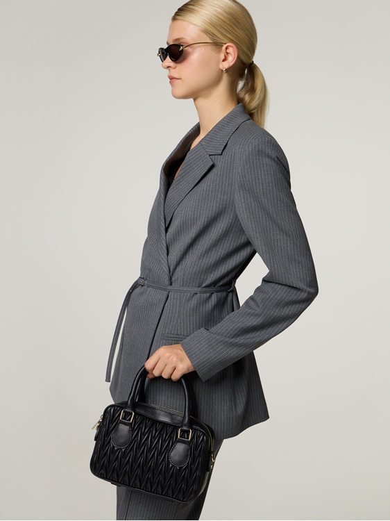 Image sur HANDTASCHE
