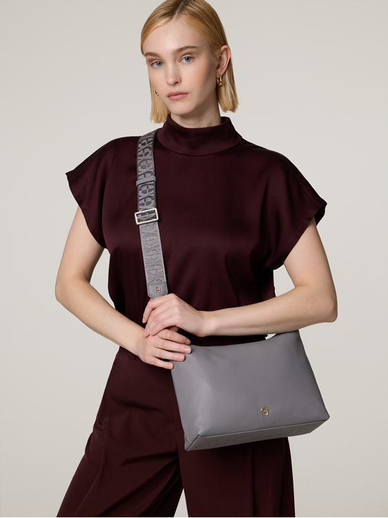 Bild von Umhängetasche ZITA S