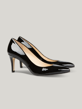 Bild von Pumps aus Lackleder