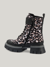 Bild von Schnürstiefel mit Leo-Print