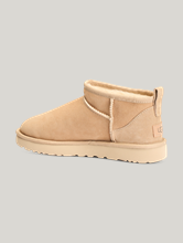 Bild von Boots CLASSIC ULTRA MINI