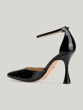 Bild von Pumps aus Lackleder