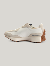 Image sur Sneaker W327