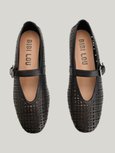 Image sur Ballerines en cuir perforé