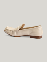 Bild von Loafer aus Lackleder PERI