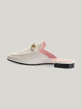 Bild von Mules mit Trense VENECIA