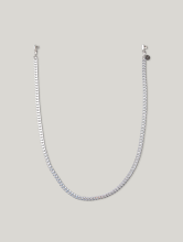 Bild von Masken- und Sonnenbrillenkette A$AP