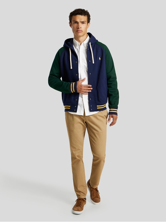 Bild von COLLEGE LOOK