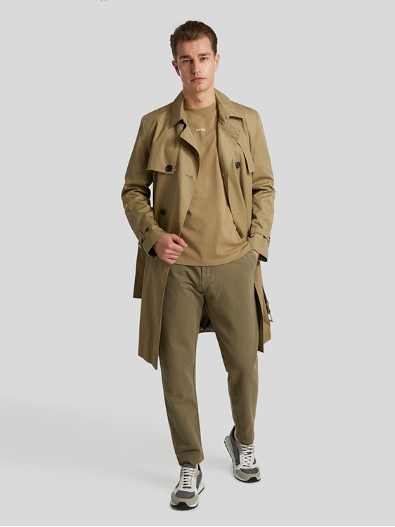 Image sur Sporty Casual