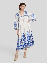 Bild von Tunikakleid mit Stickerei