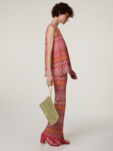 Bild von Top mit Lochstickerei