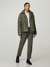 Bild von Hose mit Bundfalten