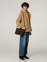 Bild von Jacke im Teddy-Look