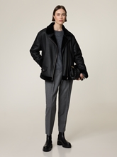 Bild von Lammfelljacke im Biker-Look