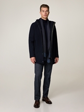 Bild von Mantel mit Wolle