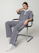 Image sur Polo en broderie ajourée